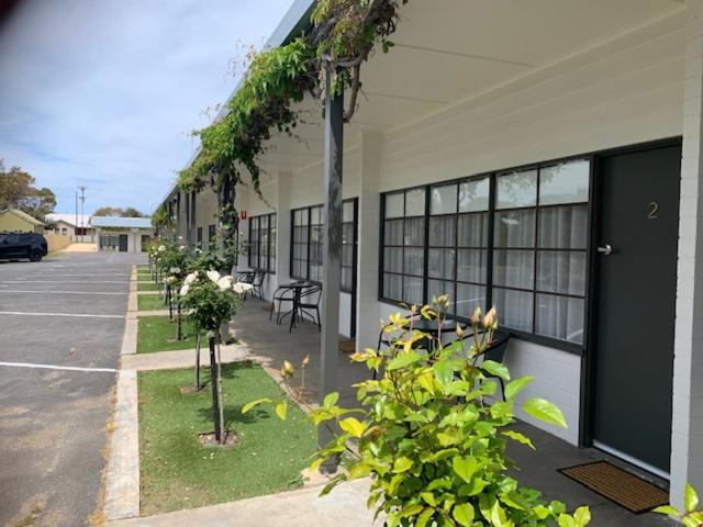 Guichen Bay Motel โรบ ภายนอก รูปภาพ