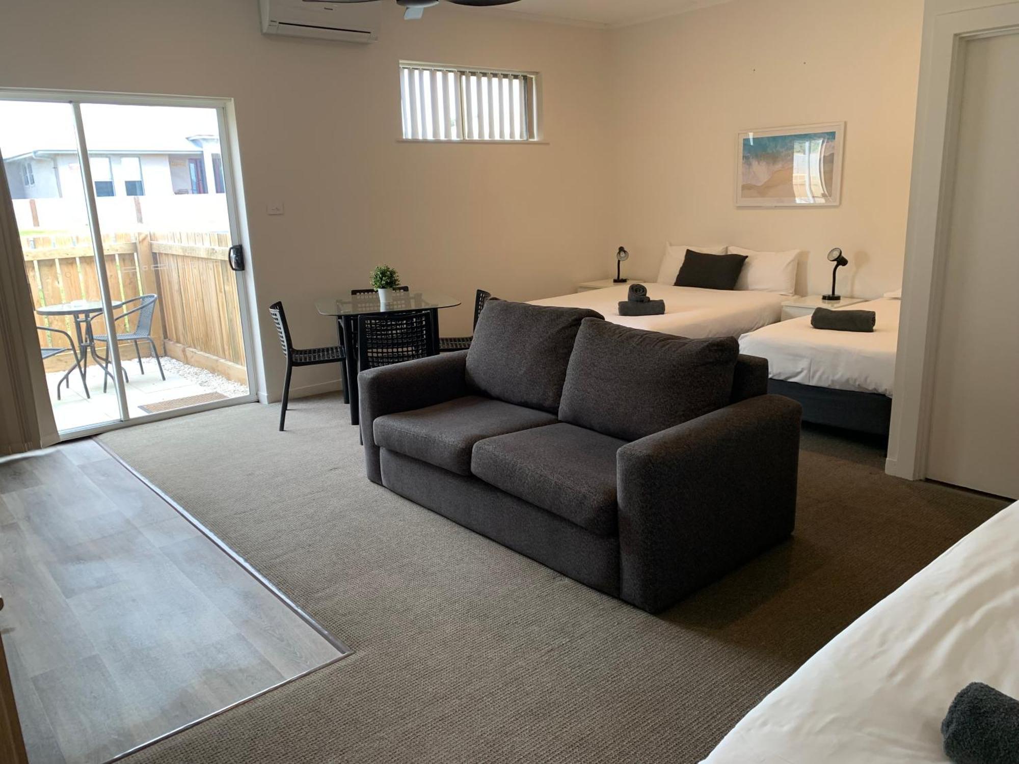 Guichen Bay Motel โรบ ภายนอก รูปภาพ