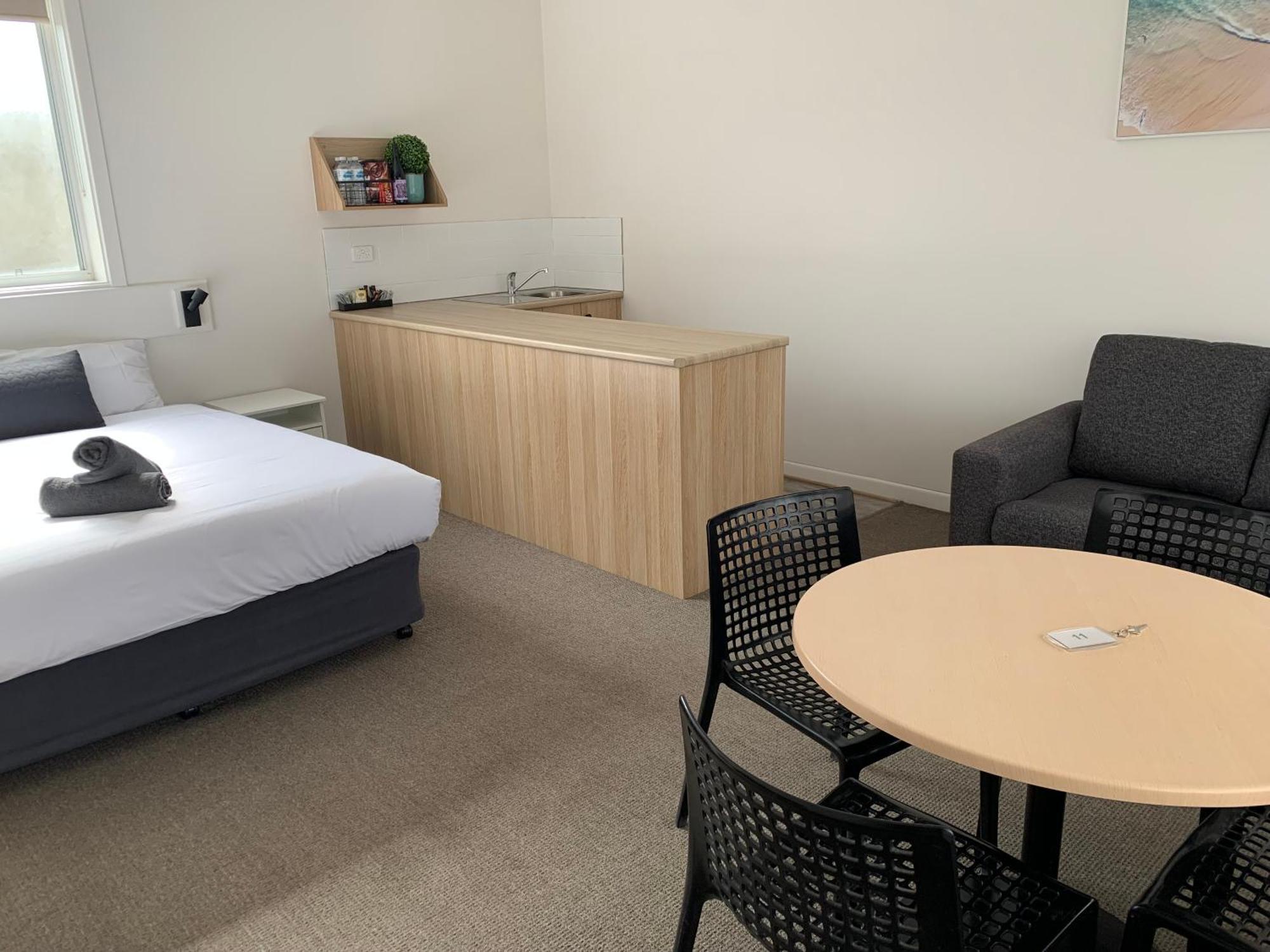 Guichen Bay Motel โรบ ภายนอก รูปภาพ