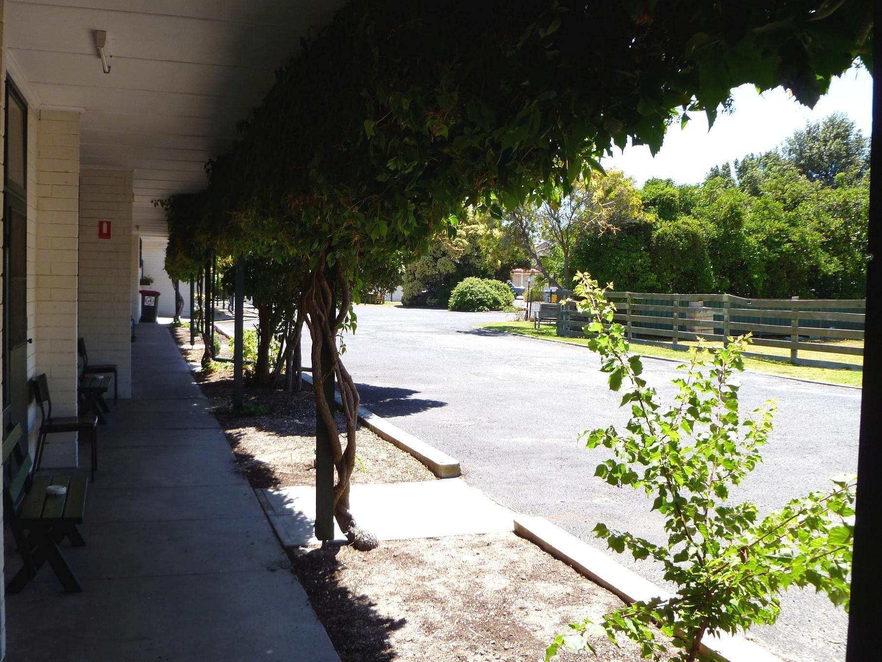 Guichen Bay Motel โรบ ภายนอก รูปภาพ