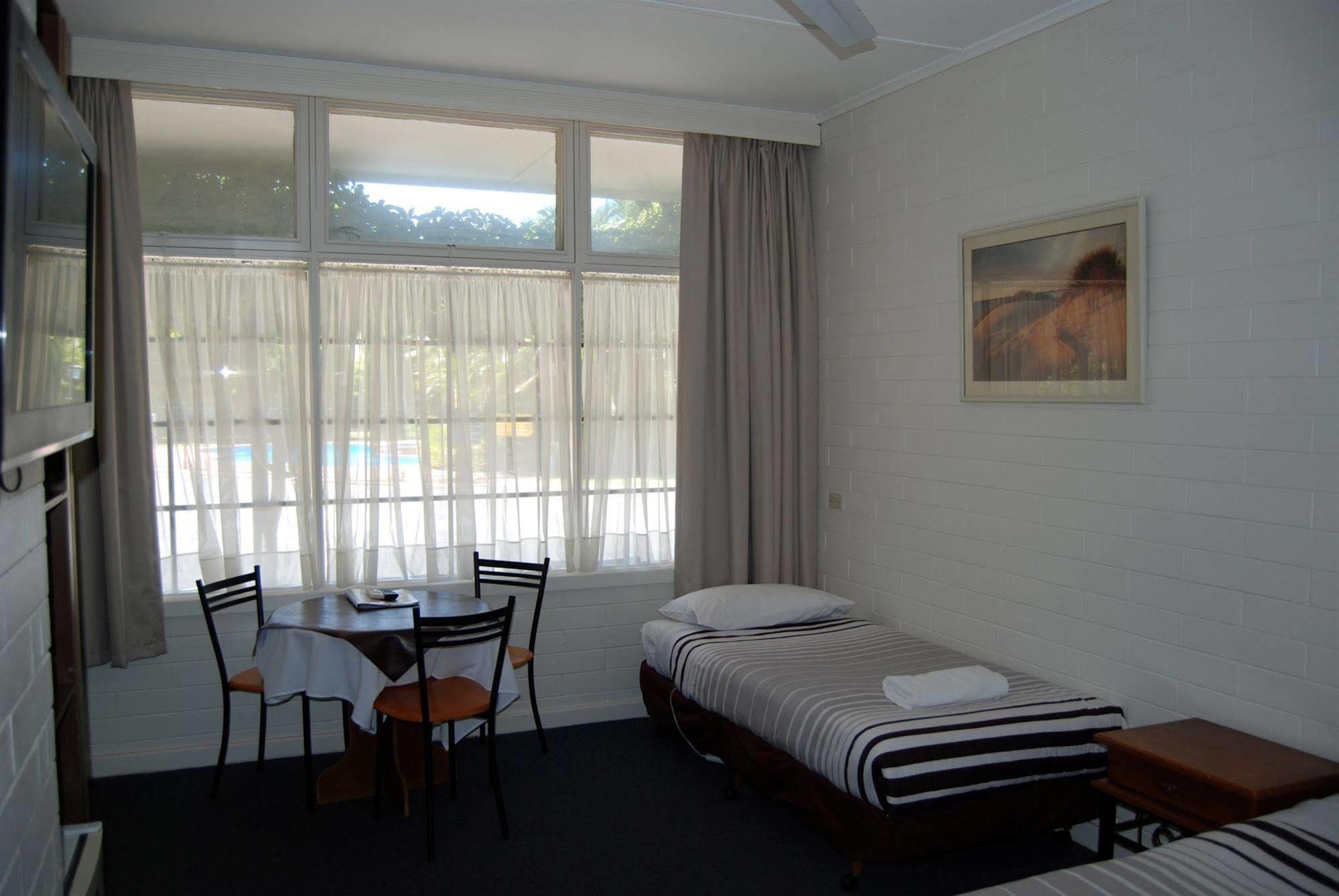 Guichen Bay Motel โรบ ภายนอก รูปภาพ